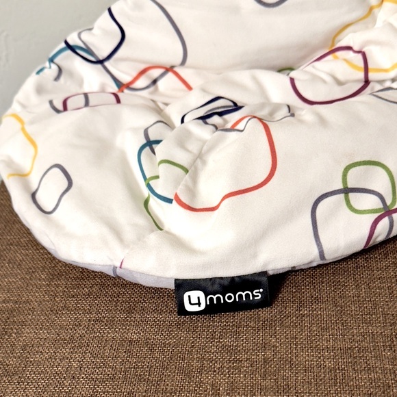 4moms RockaRoo and MamaRoo Infant Insert, Reversible Design NWOT - Picture 3 of 8